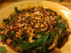 -拈签一笑黄牛肉辣卤串串