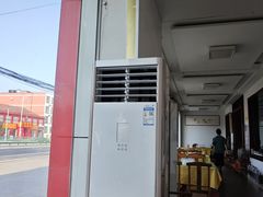 -雪湖煜辰鱼头老店(雪野湖店)