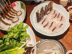 -泓炙颐凤鲜海鲜火锅料理(桐乡店)