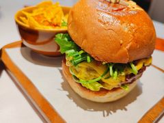 -阿妮叶李(光谷世界城店)