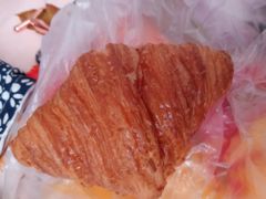 栗子牛角-麦当劳(宾水西道店)
