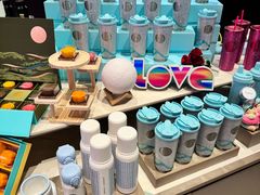 -星巴克臻选(成都太古里店)