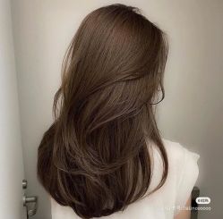 -丝语萱形象