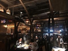大堂-哥老官重庆美蛙鱼头(西湖银泰十一哥店)