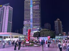 -观音桥步行街
