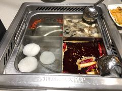 -海底捞火锅(关山保利店)