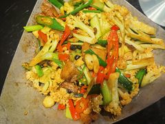-东口码头·烧鸽子·鱼头泡饼·地方菜(金鹰悦城店)