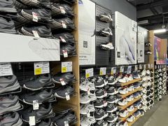 -迪卡侬(南二环店)