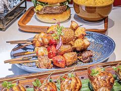 -阿妮叶李(光谷世界城店)