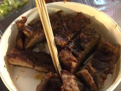 -六合夜市