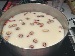 -尚尚仙·酸汤猪手·猪肚鸡火锅(华联万柳购物中心店)