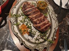 -LESCEDARS Brasserie Bistro香柏树