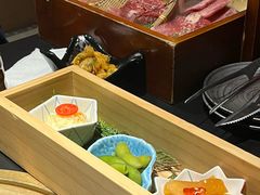 -山川小町·极番烧肉(新地假日广场店)