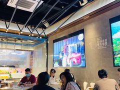大堂-野萃山·潮汕厚果汁(十亩地店)