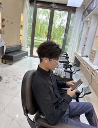 -尤司男士国潮理发馆