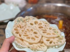 -肖肖酸萝卜鱼火锅(总店)