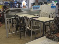 大堂-满记甜品(优客百盛店)