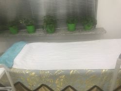 -荟草堂痘肌修护中心
