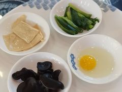 -桥香园过桥米线(国贸店)