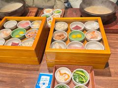 -良米山·云南野生菌过桥米线(上海首店)