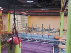 -DEDE APU潮玩运动聚乐部(观音桥店)