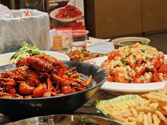 -肥肥虾庄·金牌油焖大虾(汉口城市广场店)