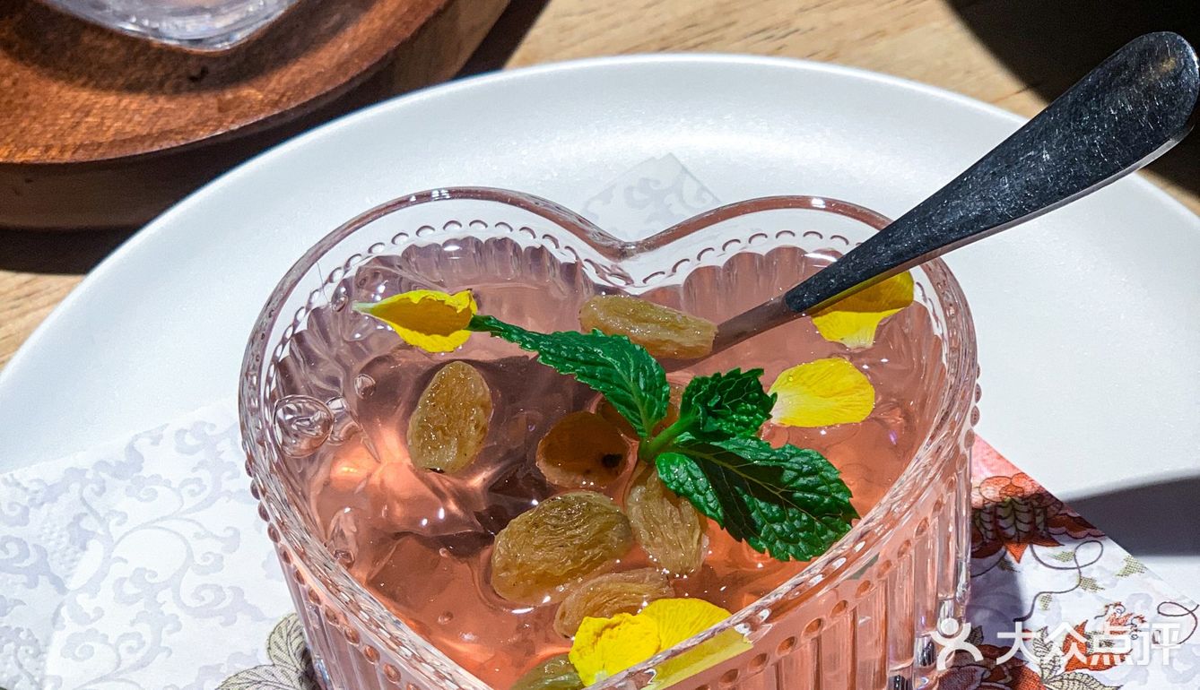 来爱丽丝过仪式感满满的圣诞节👸