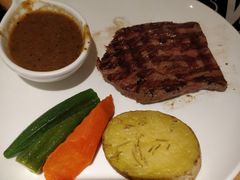 -斗牛士牛排餐厅(嘉里汇店)