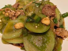 -黄泥岗·地道湖北菜(奥特莱斯店)