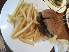 Geneva-Geneva日内瓦餐厅(西郊宝成花苑店)