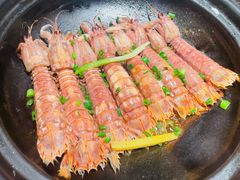 虾蛄-恭喜上堓砂锅焗·海鲜大排档(闵行龙湖店)
