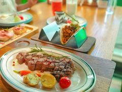 -Famous肥猫墨西哥音乐餐吧(五棵松华熙LIVE店)