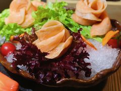 -湊湊火锅·茶憩(南京东路悦荟店)