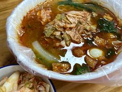 -二钢串叔麻辣烫(华龙大厦店)