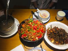 -邻家小馆(银都店)