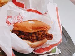 -麦当劳(保利若比邻店)