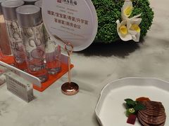 -泓历皇朝酒店(东亭店)