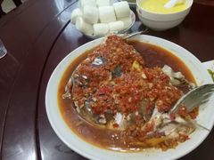 剁椒鱼头-土家美食园