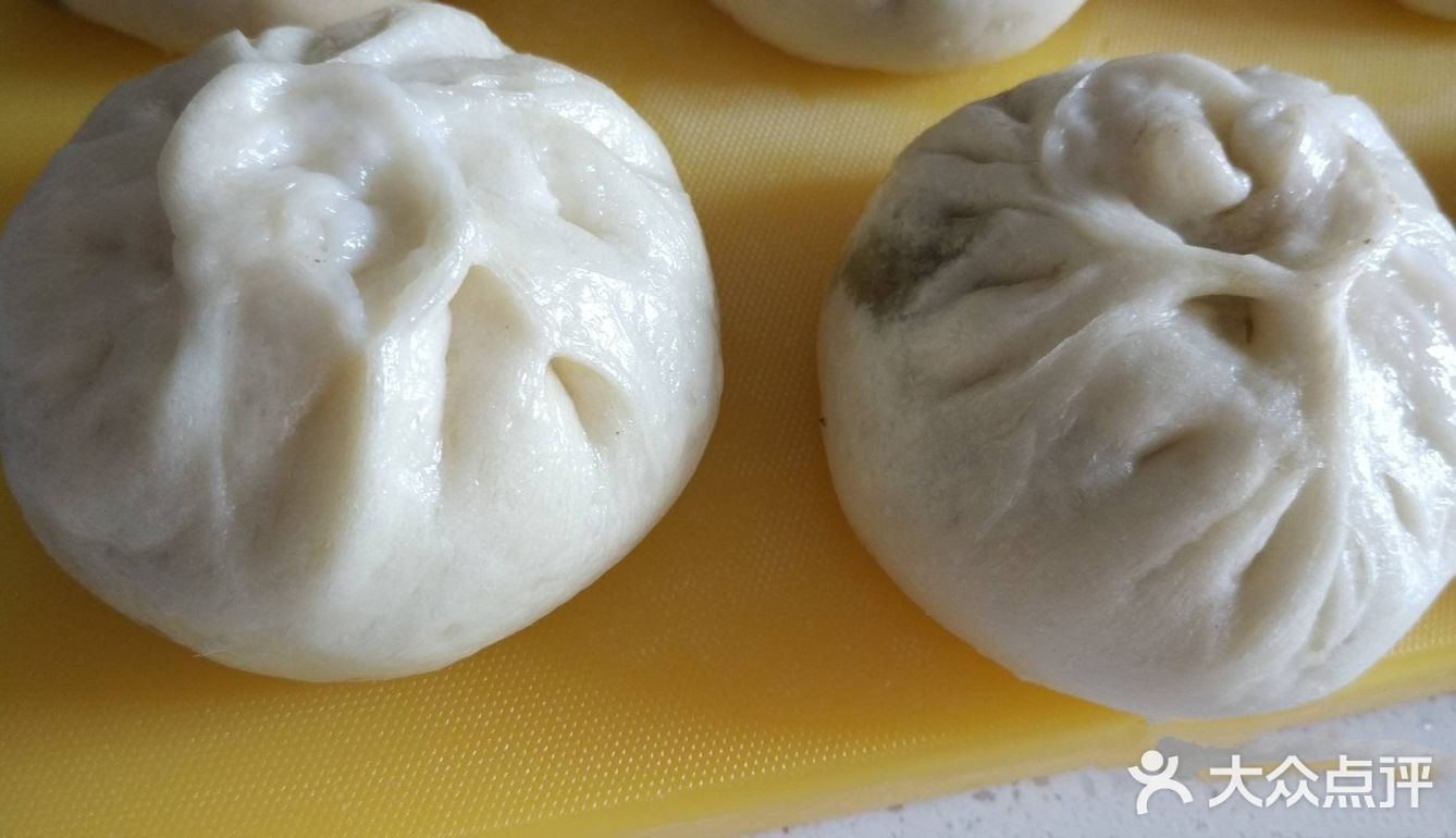 包子铺大甩卖啦！可爱的刺猬包子、普通包子请您赏脸给出个价吧！