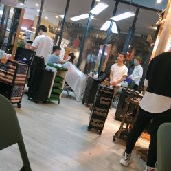 点击看大图 -川和潮人漂色·烫染·接发