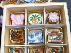 -昆明冠生园·蛋糕·面包(南强街店)