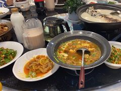 -香山湖家家宴(中山陵店)
