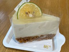 -85度C(生甜甜圈研究工坊·上海平凉店)