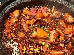 -老班长·小龙虾·鲜货烧烤大排档(金街美地店)