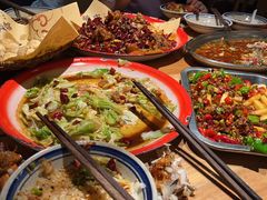 -泥糊破店小酒馆·团建聚餐(南京西路店)