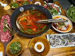 -贵厨酸汤牛肉(小十字店)