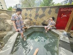 -裕龙汤泉