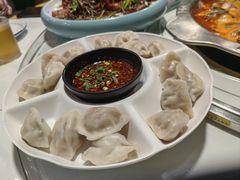 -茅台镇网红溶洞餐厅·茅帮菜馆
