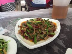 -侬佳蒸菜馆(听潮店)