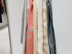 -Acne Studios(芮欧百货店)